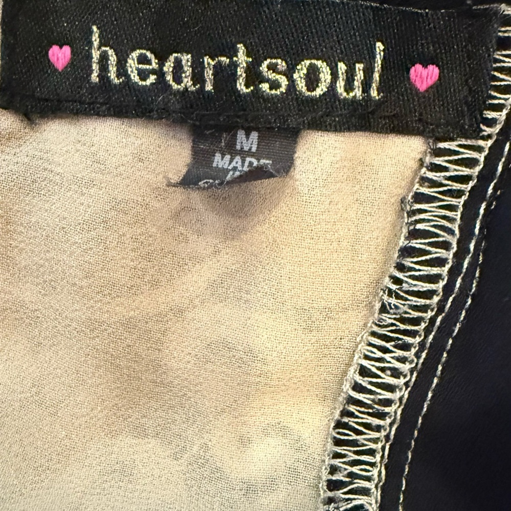 Heart Soul Elegant Black Women's Top - Picture 8 of 8